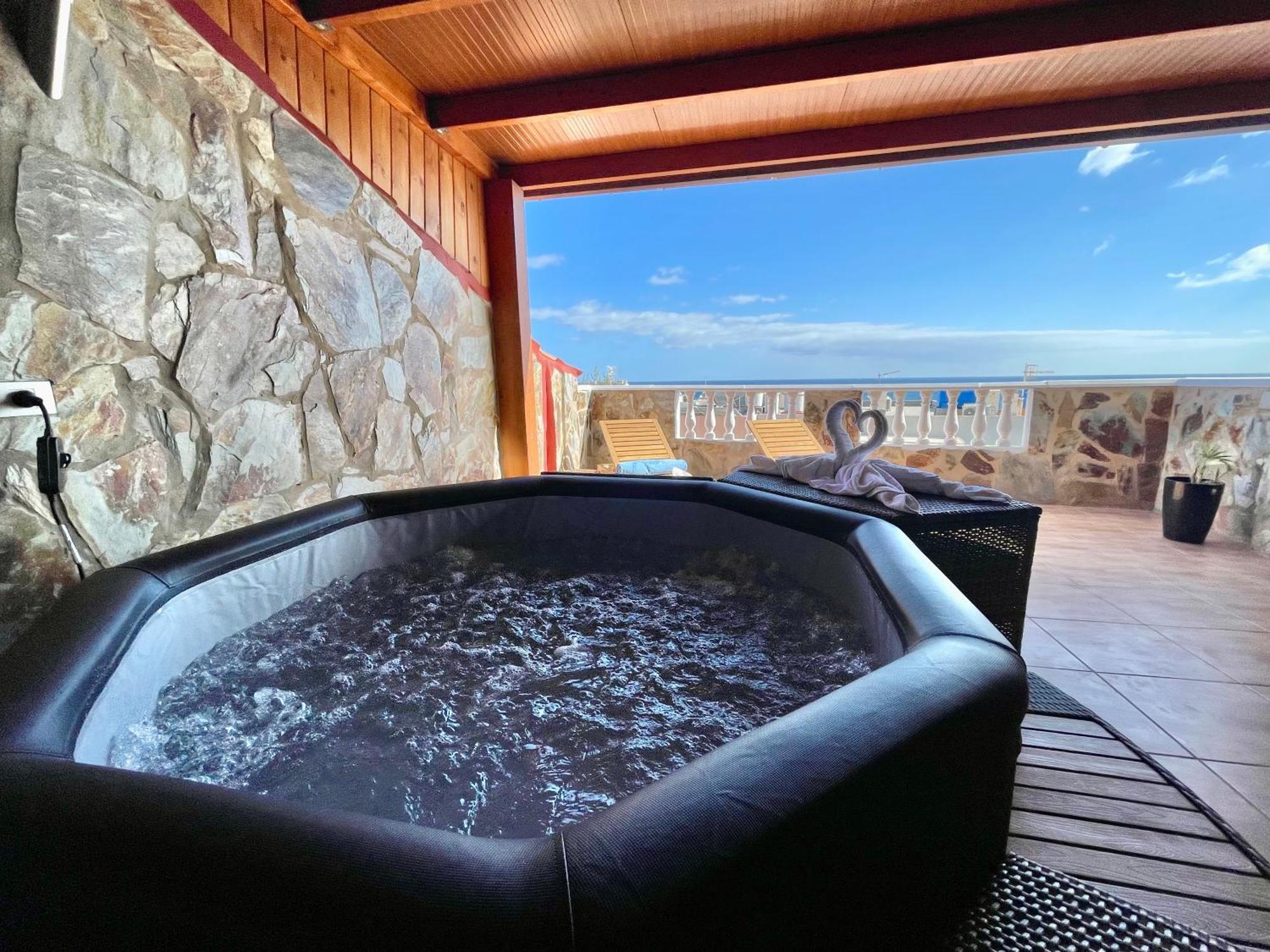 Chabela'S Seaview Penthouse & Spa La Lajita ภายนอก รูปภาพ